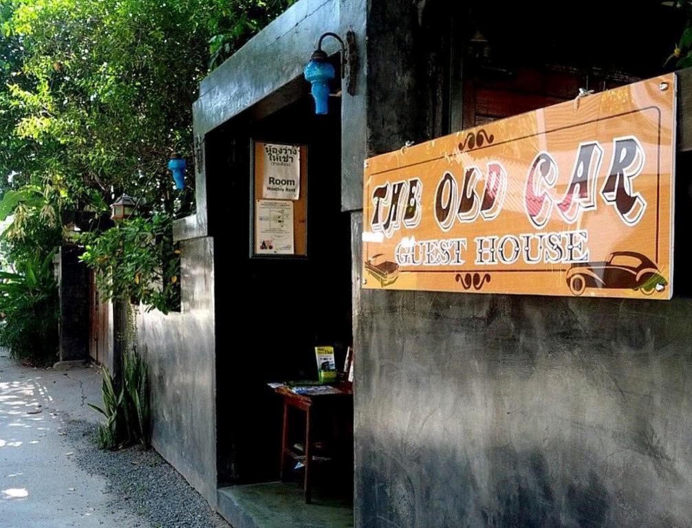The Old Car Guesthouse Chiang Mai Ngoại thất bức ảnh